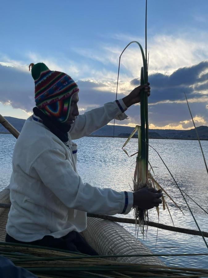 פונו Uros Lodge Peru מראה חיצוני תמונה