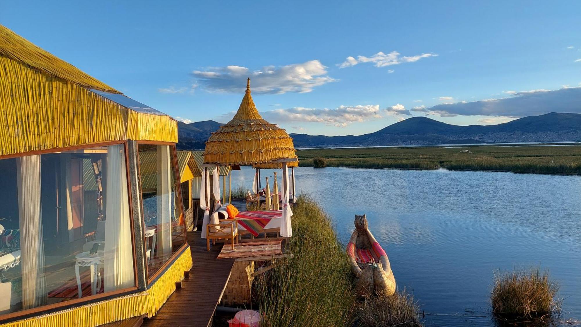 פונו Uros Lodge Peru מראה חיצוני תמונה
